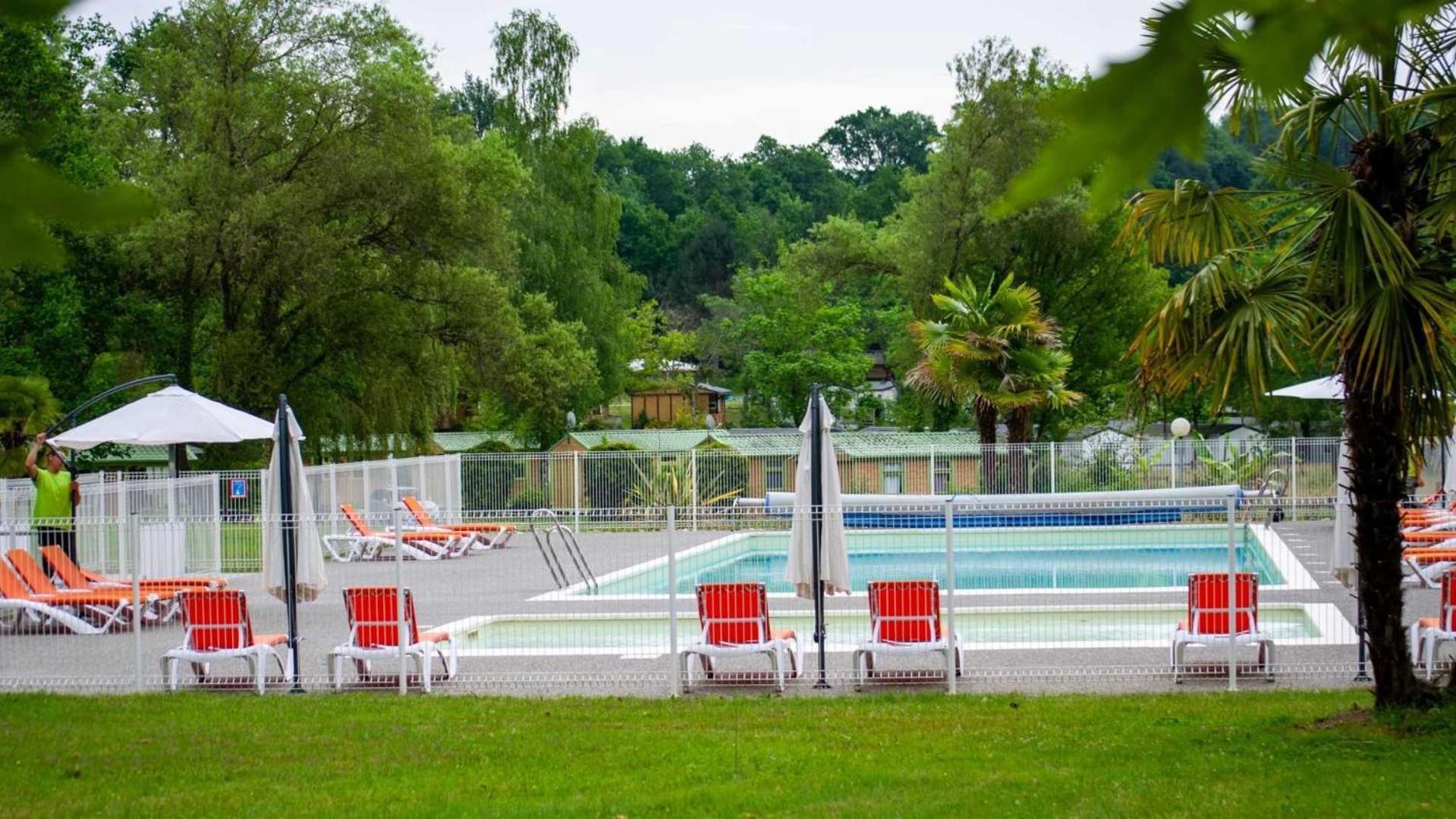Camping - Piscine - Ccbaieb Montjoie-en-Couserans Екстериор снимка