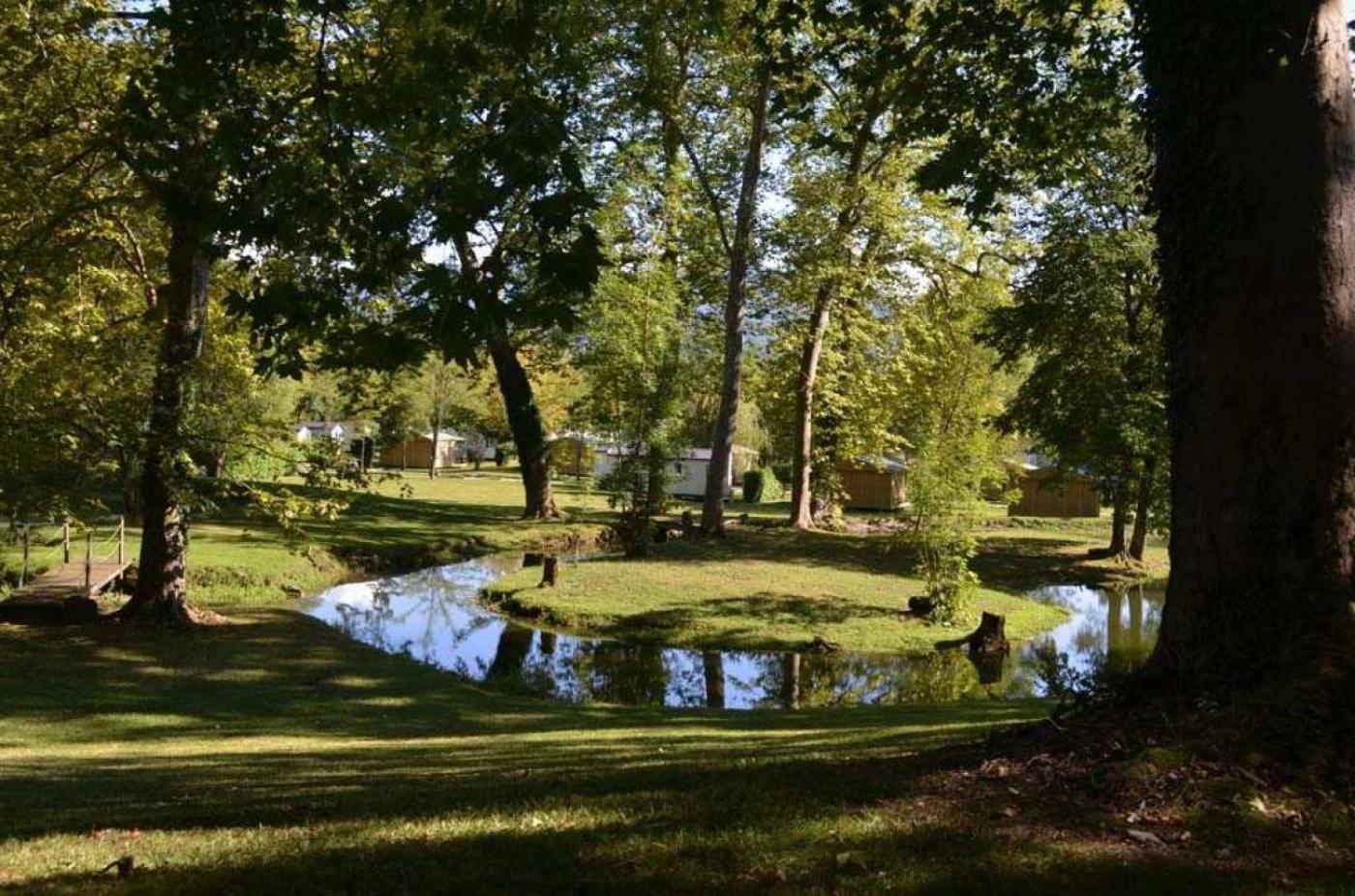 Camping - Piscine - Ccbaieb Montjoie-en-Couserans Екстериор снимка