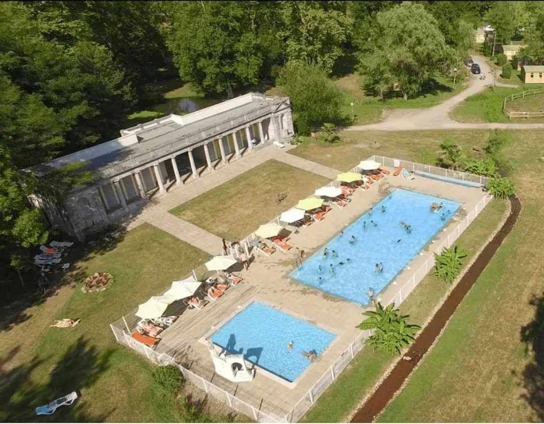 Camping - Piscine - Ccbaieb Montjoie-en-Couserans Екстериор снимка